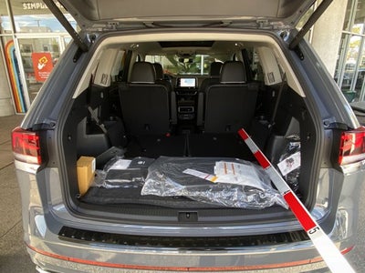 2026 Volkswagen Atlas 2.0T SEL Premium R-Line