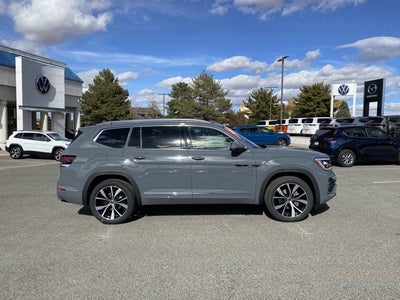 2026 Volkswagen Atlas 2.0T SEL Premium R-Line