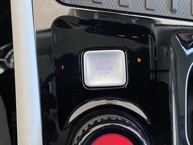 2027 Volkswagen Atlas SE with Technology