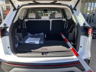 2027 Volkswagen Atlas SE with Technology