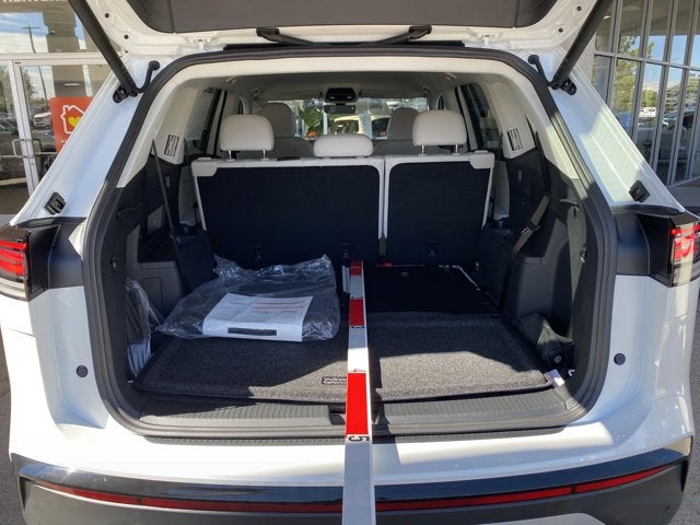 2027 Volkswagen Atlas SE with Technology