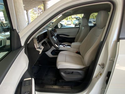2027 Volkswagen Atlas SE with Technology