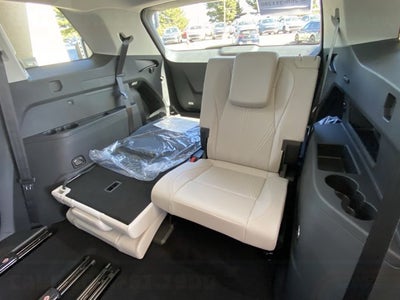 2027 Volkswagen Atlas SE with Technology