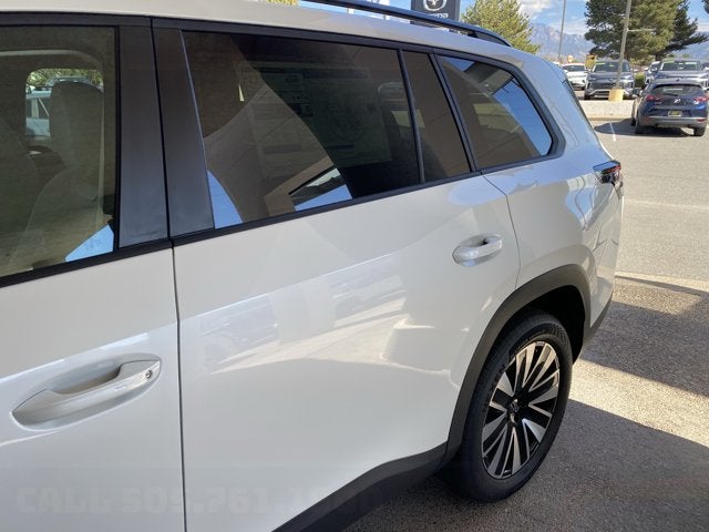 2027 Volkswagen Atlas SE with Technology