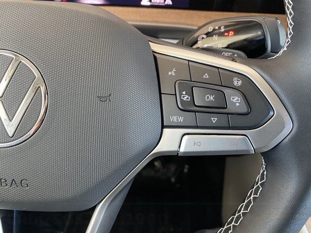 2027 Volkswagen Atlas SE with Technology