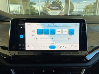 2026 Volkswagen Atlas 2.0T SE with Technology