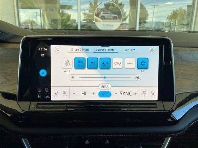 2026 Volkswagen Atlas 2.0T SE with Technology