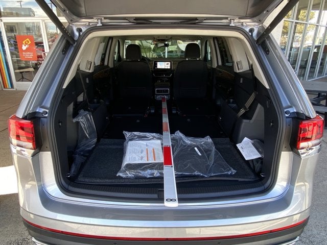 2026 Volkswagen Atlas 2.0T SE with Technology