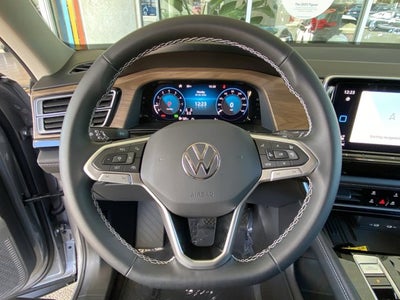 2026 Volkswagen Atlas 2.0T SE with Technology
