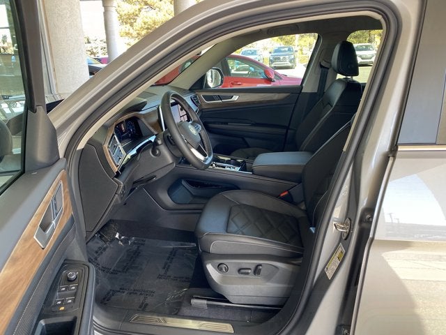 2026 Volkswagen Atlas 2.0T SE with Technology