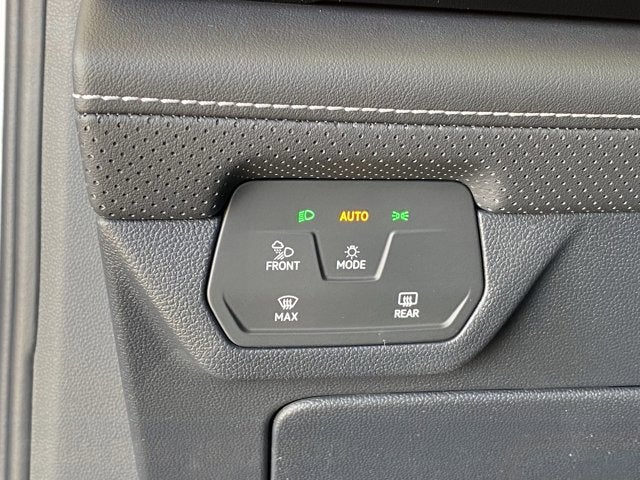 2026 Volkswagen Atlas 2.0T SE with Technology