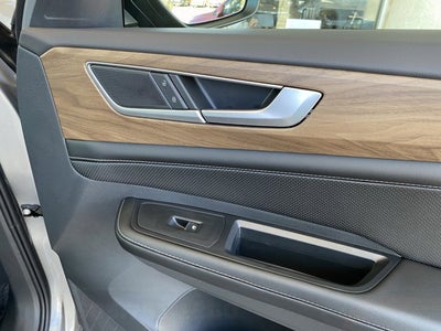 2026 Volkswagen Atlas 2.0T SE with Technology