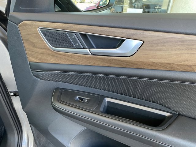 2026 Volkswagen Atlas 2.0T SE with Technology