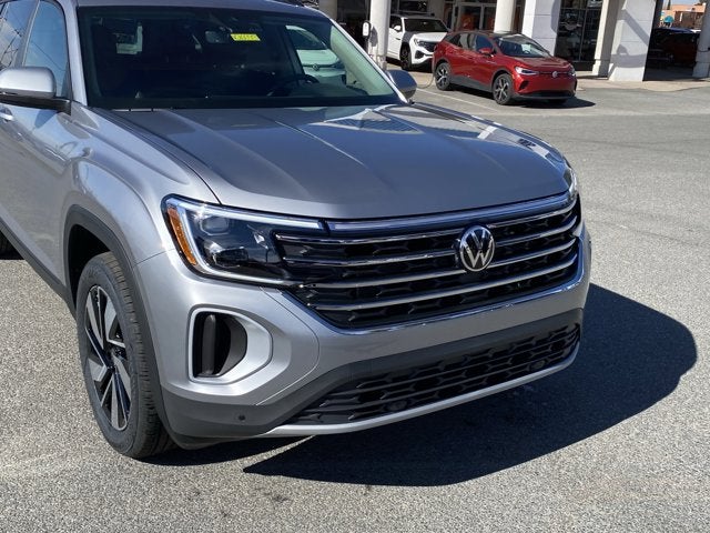 2026 Volkswagen Atlas 2.0T SE with Technology