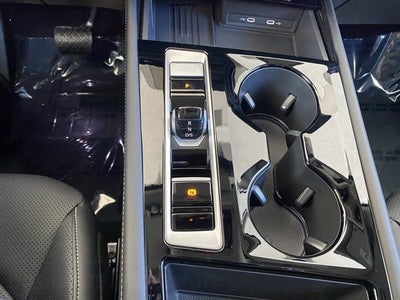 2026 Volkswagen Atlas 2.0T SE with Technology