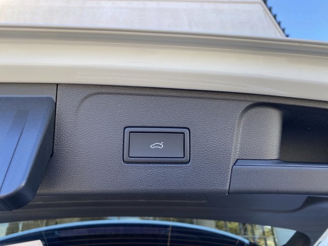 2026 Volkswagen Atlas 2.0T SE with Technology