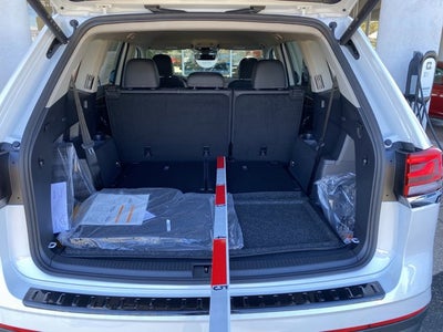 2026 Volkswagen Atlas 2.0T SE with Technology