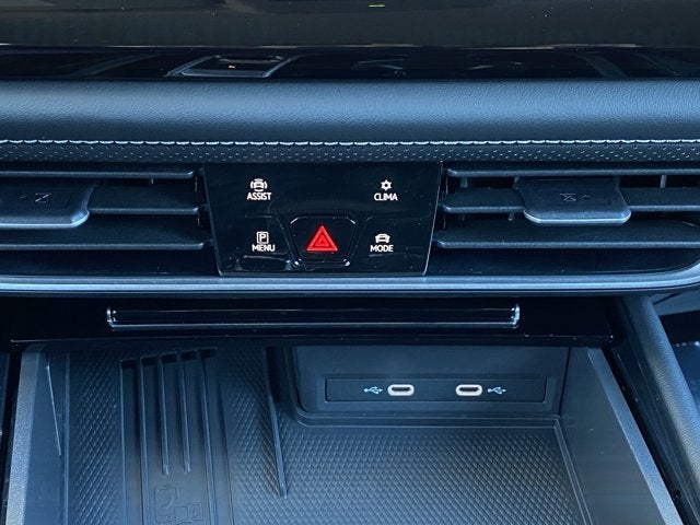 2026 Volkswagen Atlas 2.0T SE with Technology