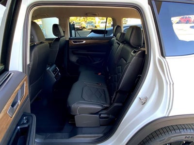 2026 Volkswagen Atlas 2.0T SE with Technology