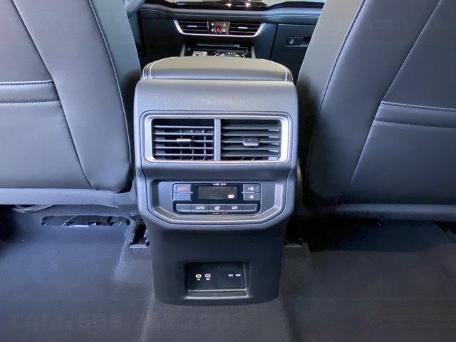 2026 Volkswagen Atlas 2.0T SE with Technology