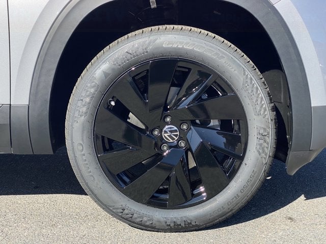 2026 Volkswagen Atlas 2.0T SE with Technology