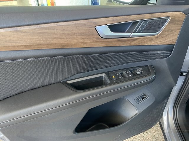 2026 Volkswagen Atlas 2.0T SE with Technology