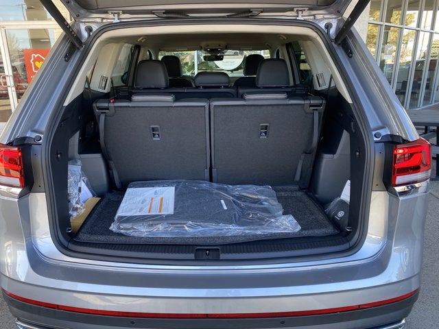 2026 Volkswagen Atlas 2.0T SE with Technology