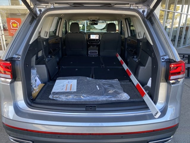 2026 Volkswagen Atlas 2.0T SE with Technology