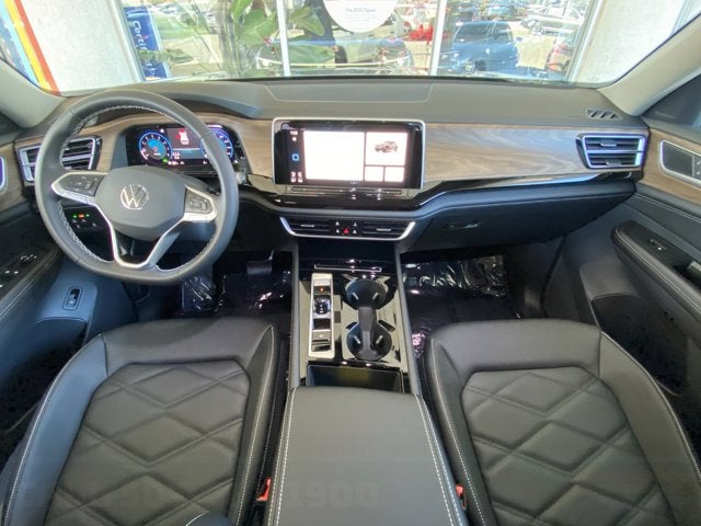 2026 Volkswagen Atlas 2.0T SE with Technology