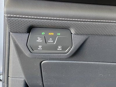 2026 Volkswagen Atlas 2.0T SE with Technology