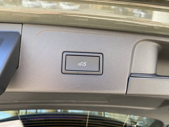 2026 Volkswagen Atlas 2.0T SE with Technology