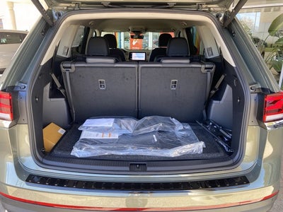 2026 Volkswagen Atlas 2.0T SE with Technology