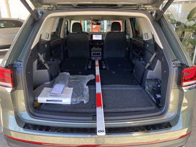 2026 Volkswagen Atlas 2.0T SE with Technology