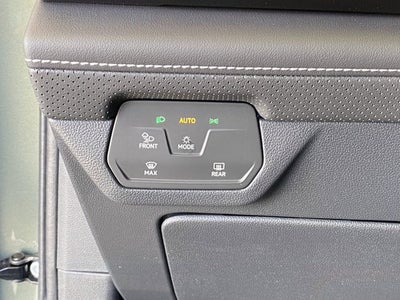 2026 Volkswagen Atlas 2.0T SE with Technology