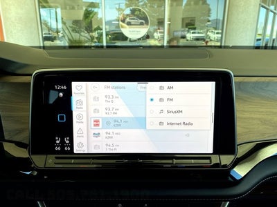 2026 Volkswagen Atlas 2.0T SE with Technology