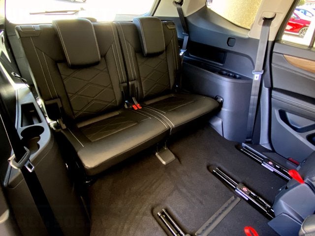 2026 Volkswagen Atlas 2.0T SE with Technology