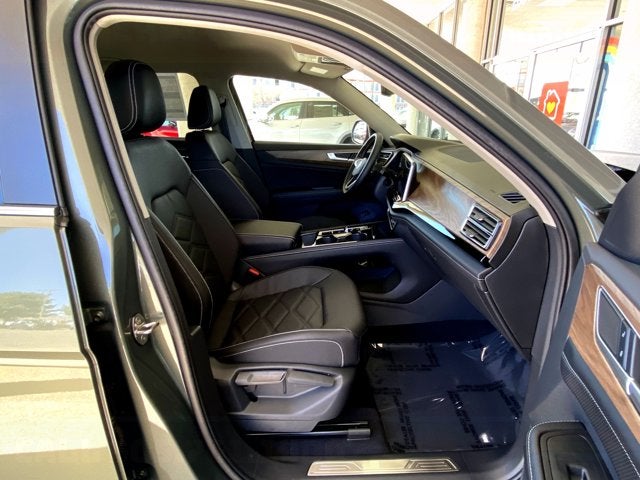 2026 Volkswagen Atlas 2.0T SE with Technology