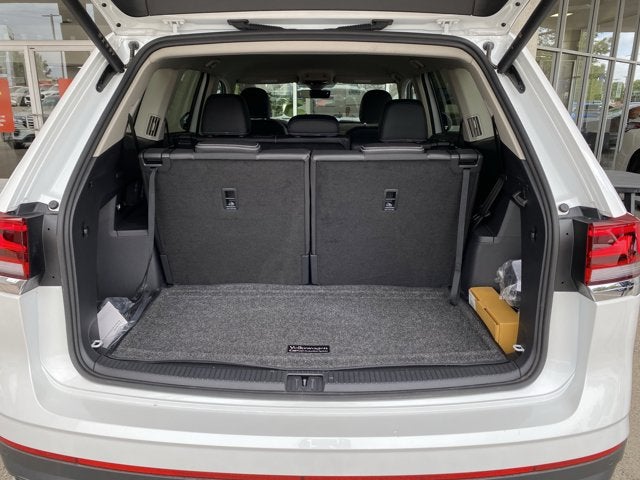 2026 Volkswagen Atlas 2.0T SE with Technology