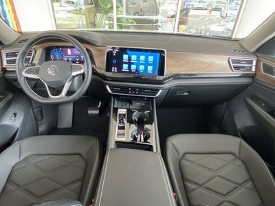 2026 Volkswagen Atlas 2.0T SE with Technology