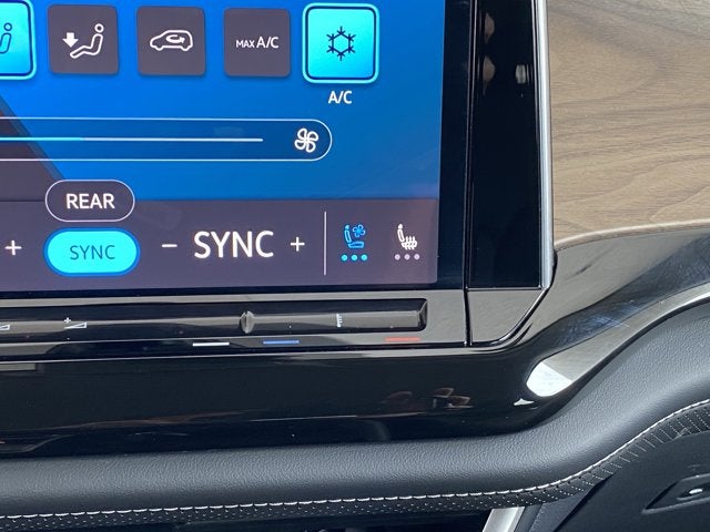 2026 Volkswagen Atlas 2.0T SE with Technology