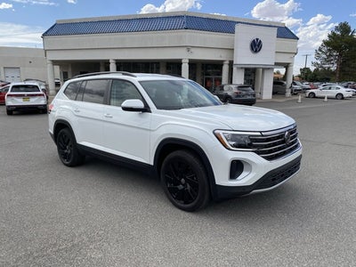 2026 Volkswagen Atlas 2.0T SE with Technology