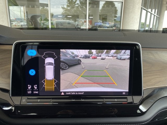 2026 Volkswagen Atlas 2.0T SE with Technology