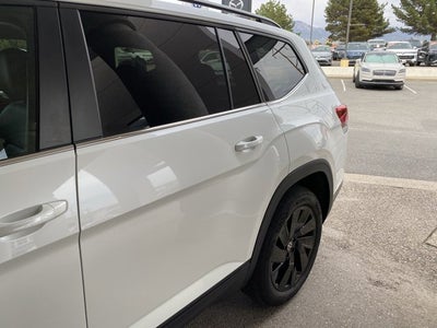 2026 Volkswagen Atlas 2.0T SE with Technology