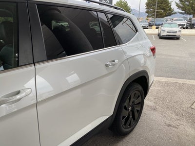 2026 Volkswagen Atlas 2.0T SE with Technology
