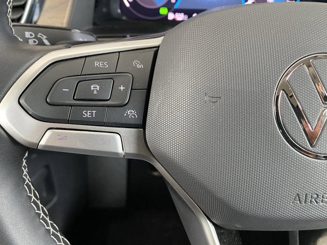 2026 Volkswagen Atlas 2.0T SE with Technology