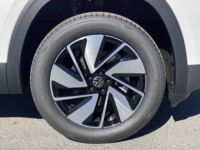 2026 Volkswagen Atlas 2.0T SE with Technology