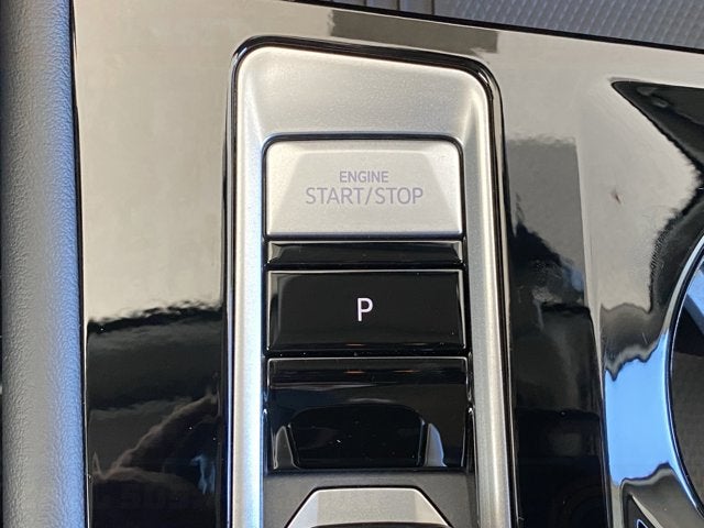 2026 Volkswagen Atlas 2.0T SE with Technology