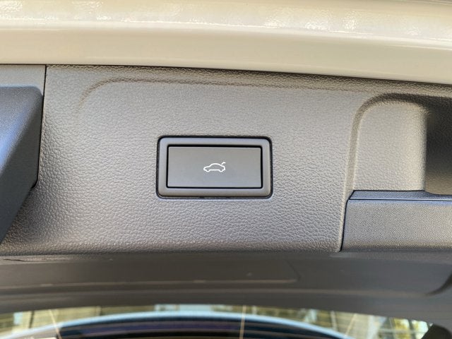 2026 Volkswagen Atlas 2.0T SE with Technology