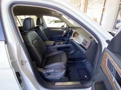 2026 Volkswagen Atlas 2.0T SE with Technology