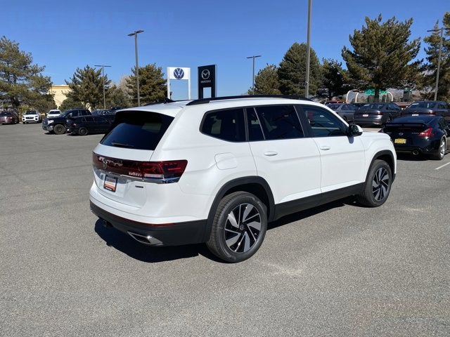 2026 Volkswagen Atlas 2.0T SE with Technology
